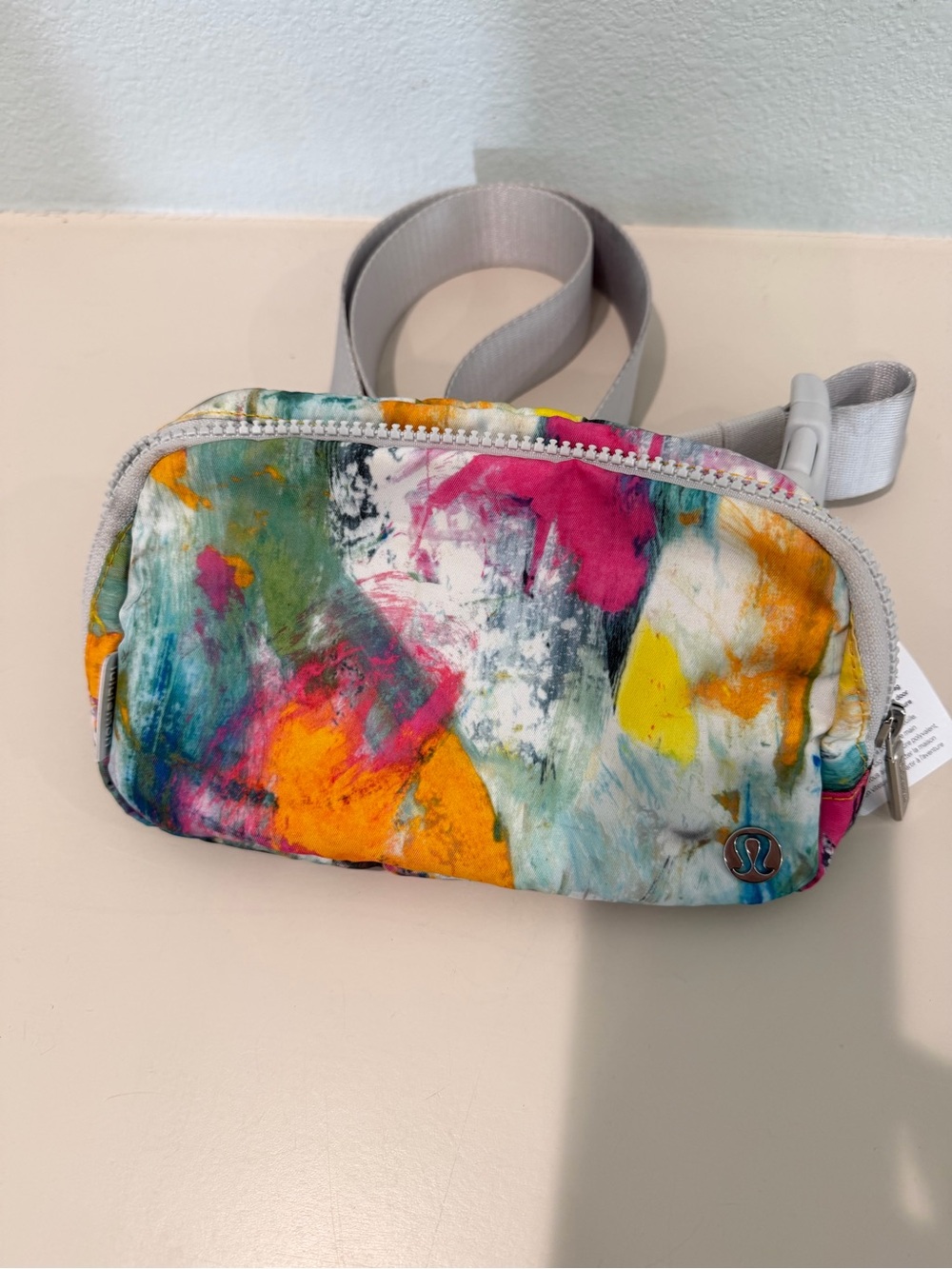 lululemon athletica Multicolor Abstract Print Crossbody with Light Gray Strap